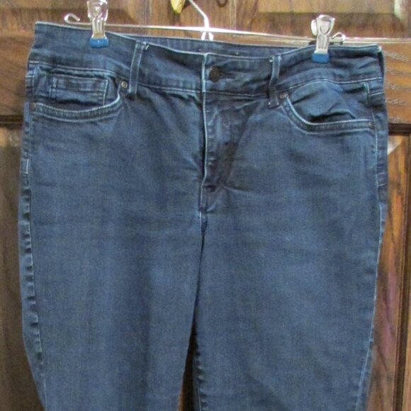 Size 10P NYDJ Marilyn Straight Jeans - Picture 1 of 4